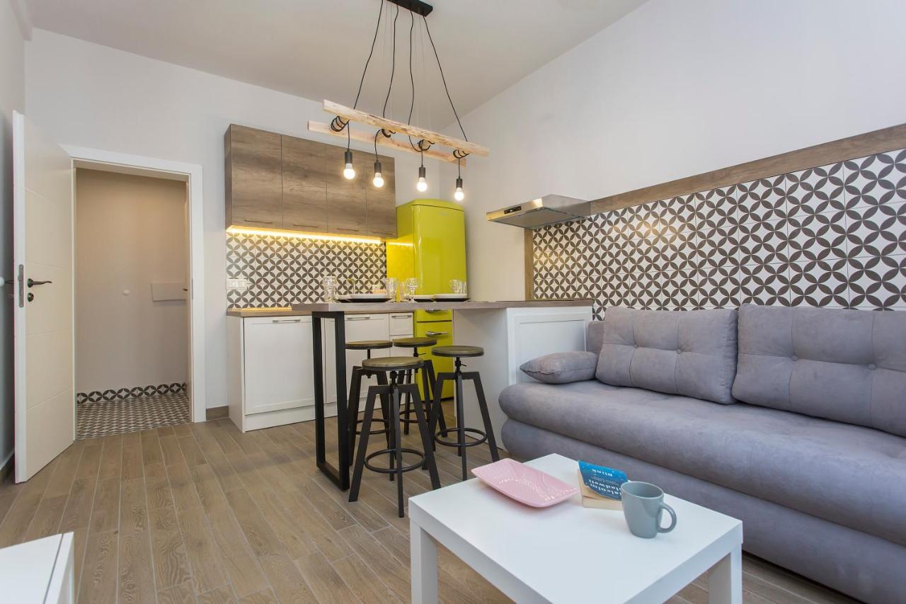 Sunny And Modern 1Bdr Apartment In The Center Sofia Exterior photo